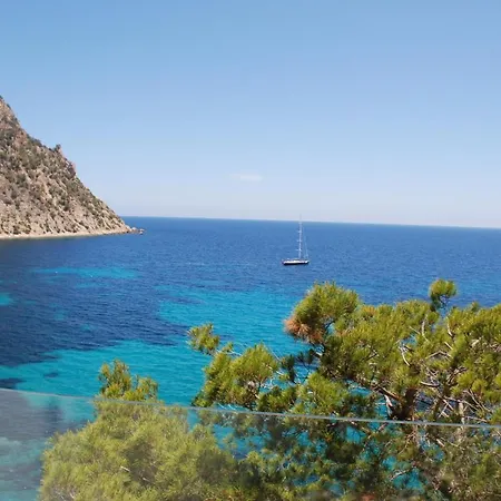 Exclusive 5 Bedroom With Sea Views, Ibiza 1085 *