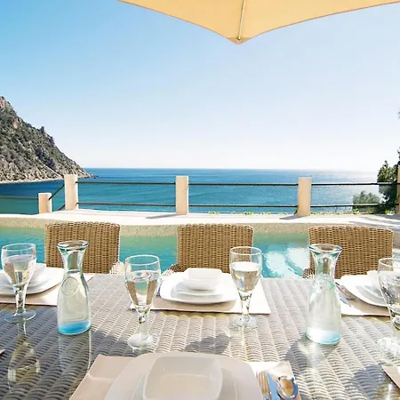 Exclusive 5 Bedroom With Sea Views, Ibiza 1085 Santa Eulària des Riu