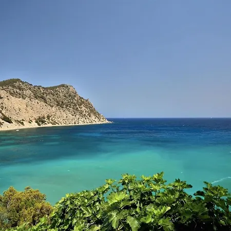 Exclusive 5 Bedroom With Sea Views, Ibiza 1085 *