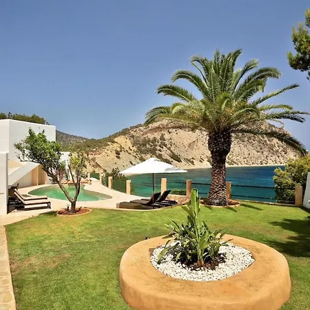 Exclusive 5 Bedroom With Sea Views, Ibiza 1085 *
