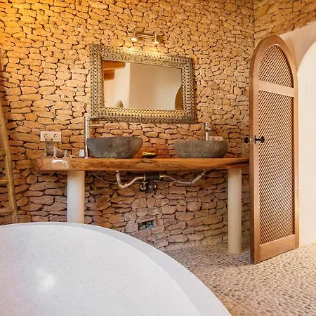 Exclusive 5 Bedroom With Sea Views, Ibiza 1085 Βίλα *