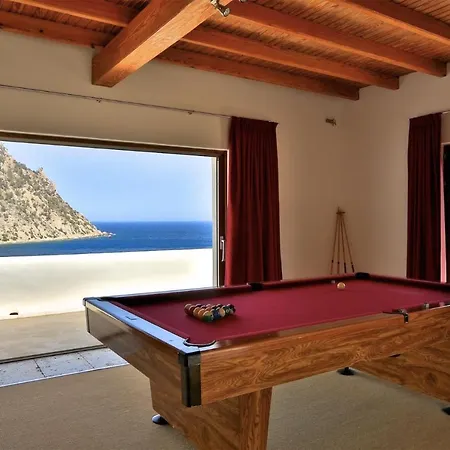 Exclusive 5 Bedroom With Sea Views, Ibiza 1085 *