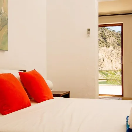 Exclusive 5 Bedroom With Sea Views, Ibiza 1085 Santa Eulària des Riu