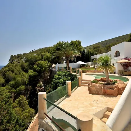 Exclusive 5 Bedroom With Sea Views, Ibiza 1085